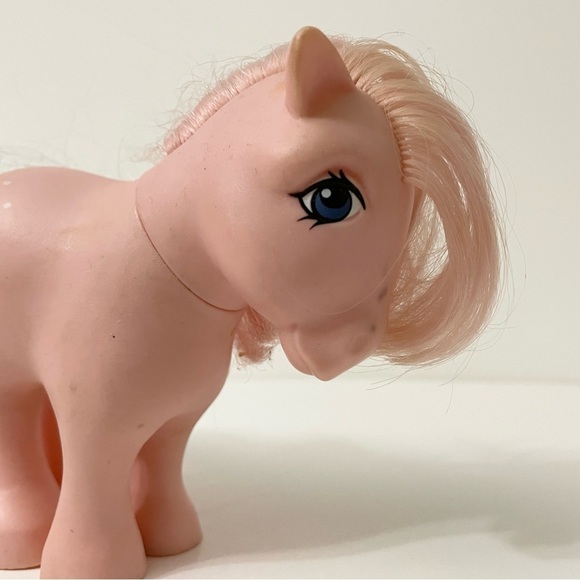 Vintage 1982 My Little Pony Cotton Candy Pink w/White Spots - Picture 2 of 14